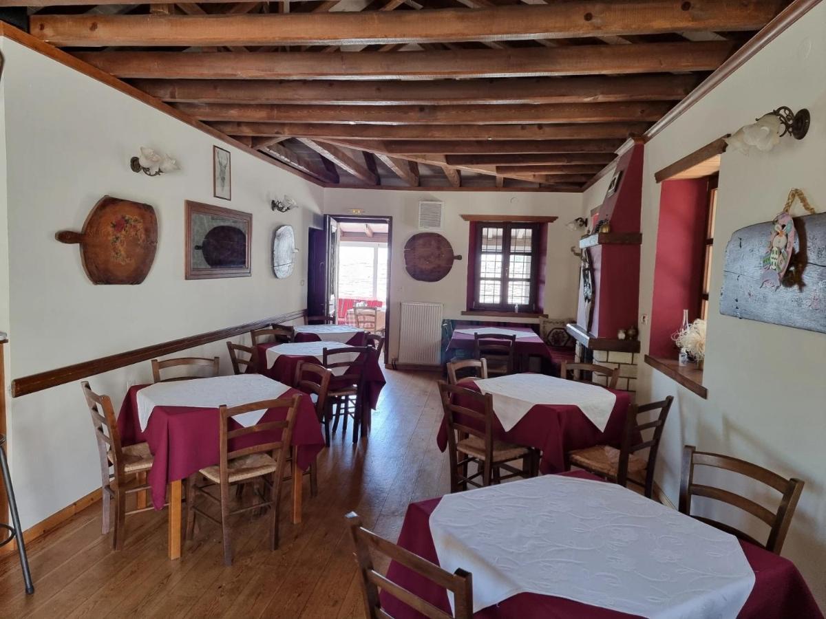 Elafotopos Hotel Bagian luar foto